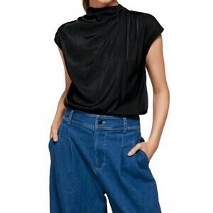 NEW LINE AND DOT oxford top in black